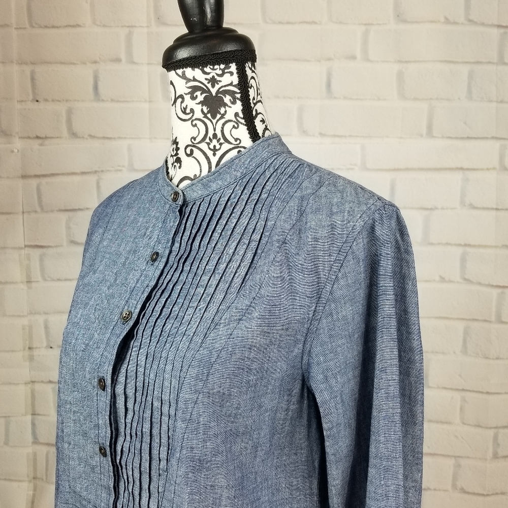 Fossil 1/2 Button Front Chambray Size S Shirt - image 6